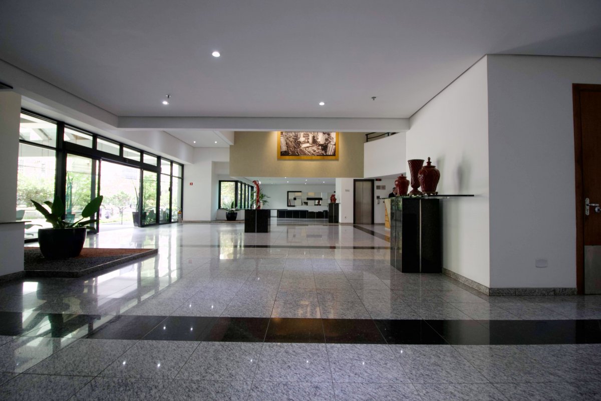 Hall de entrada do edifício.